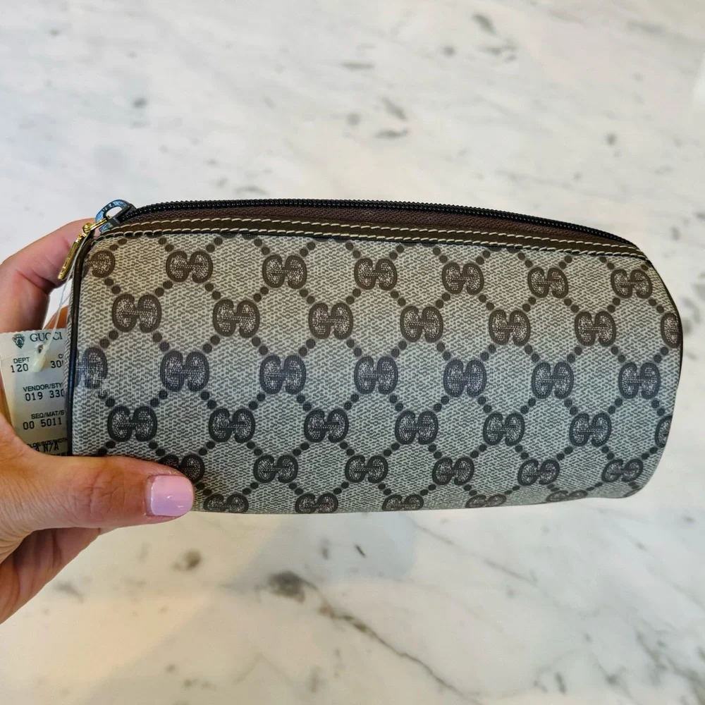 RARE Vintage Unused Gucci Round Makeup Pouch 1980’s in EXCELLENT Condition - Picture 6 of 10